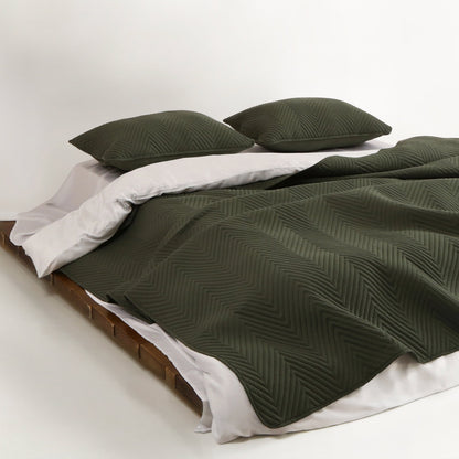 Elara Haus Snag Free Quilt - Pet Friendly