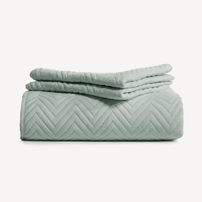 Elara Haus Snag Free Quilt - Pet Friendly