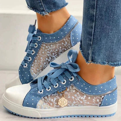 Image of Dames Lace Lage Sneakers
